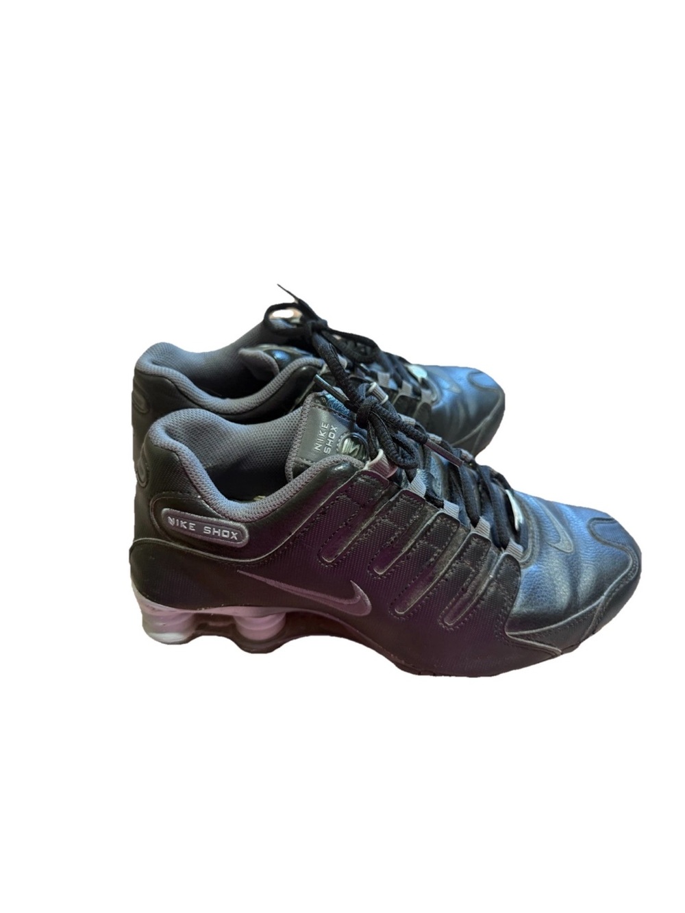 Nike Women’s Black/Grey Nike Shox NZ Shoes! Size 8